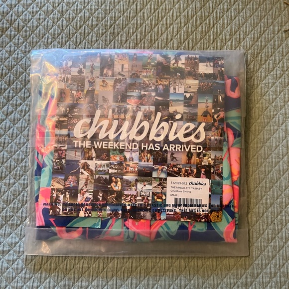 Chubbies - Men’s 1/2 Button Down Shirt - Pattern: the Mingo Ate Ya Baby - Small - Picture 12 of 12